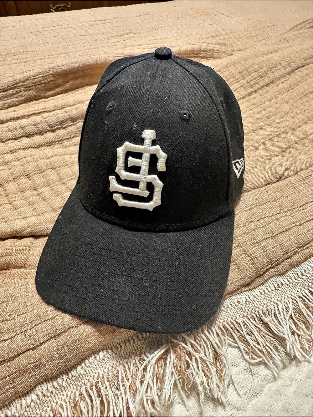 SF giants New Era Adjustable Hat Black Adjustable Baseball Cap